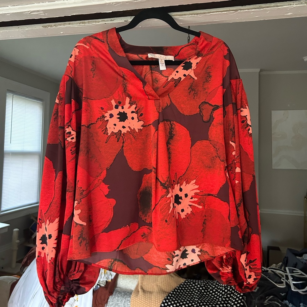 Hutch red floral blouse size small